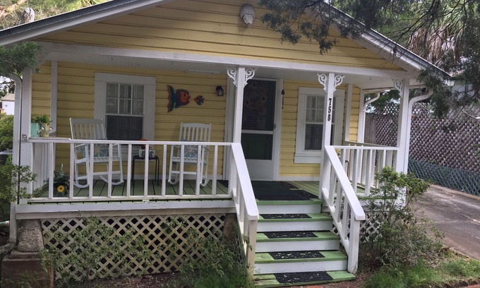 Cedar Key House | Mellow Yellow - that's right!