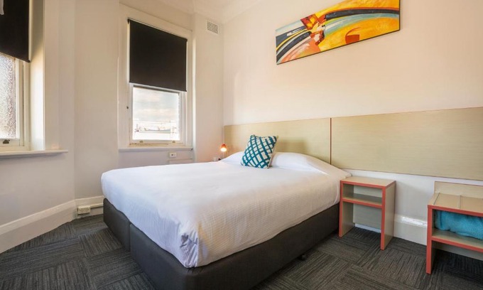 Auburn Hotel | Melton Hotel Auburn