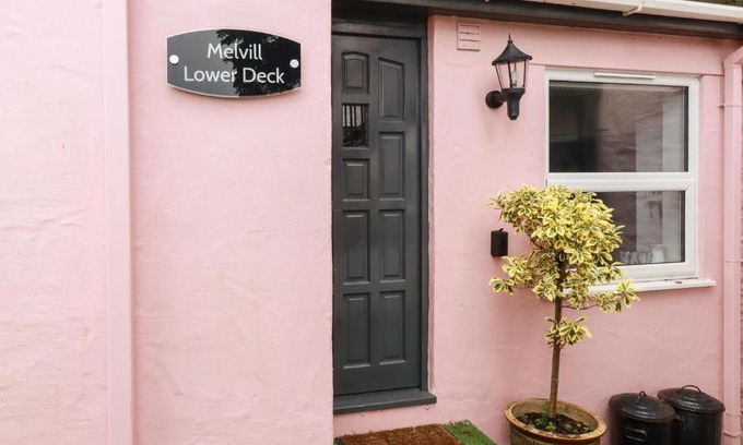 Maenporth Apartment | Melvill Lower Deck