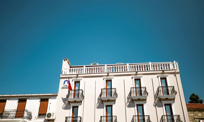 Foca Hotel | Menendi Otel