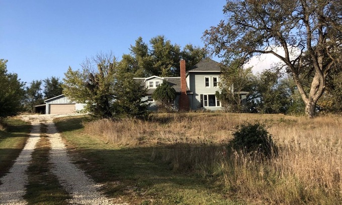 Guthrie County Other | Menlo Farmhouse