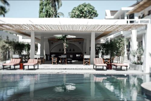 East Ham Tien Beach Resort | Meraki Oasis Hotel