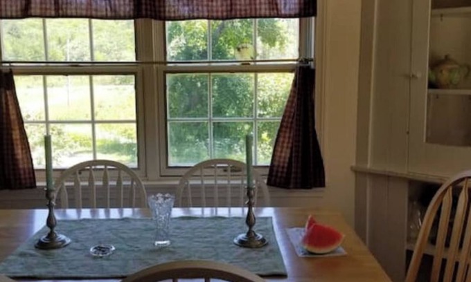 Mercer Apartment | Mercer Apartment in the Valley-Peaceful Country!
