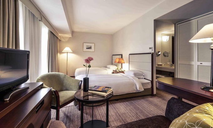 Meieki Hotel | Mercure Nagoya Cypress