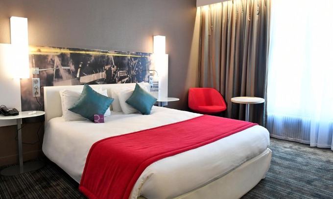 Quartier de la Porte-Saint-Denis Hotel | Mercure Paris Gare de l'Est