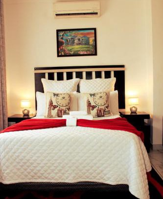 Greater Johannesburg Metropolitan Area House | Meredale Lodge