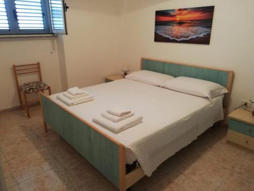 Marina San Gregorio Apartment | Meridiana 2