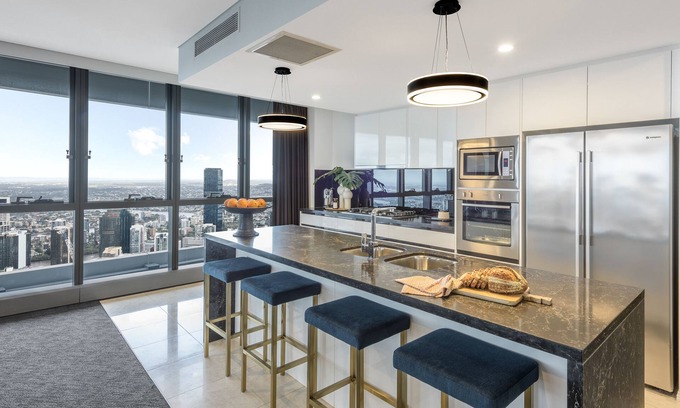 Brisbane Central Business District Apartment | Meriton Suites Herschel Street, Brisbane