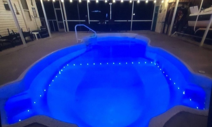 Weeki Wachee Gardens House | MERMAID MANOR heated POOL! Waterfront, BOAT DOCK, KAYAKS, paddle Weeki Wachee