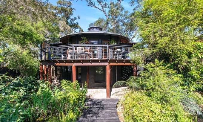 St. Georges Basin House | Mermaid's Rest - Belle Escapes Jervis Bay