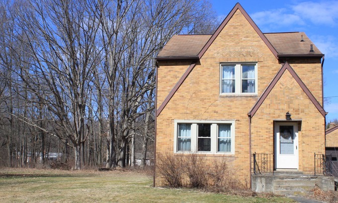 Newton Falls House | Merrythought Cottage-a book lover's delight.