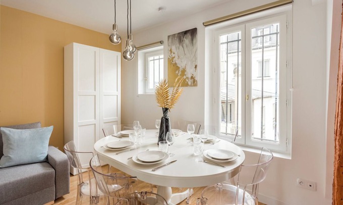 Arts-et-Metiers Apartment | Merveil Family Suites - Martin V-VI