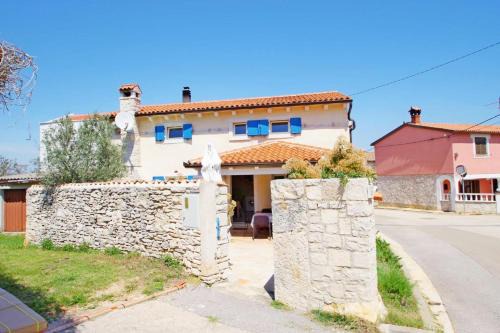 Kavran House | Mery Country House