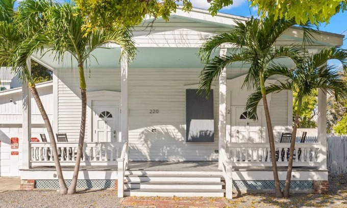 Historic Seaport Apartment | Mesa House Uno by Brightwild Perfect Location