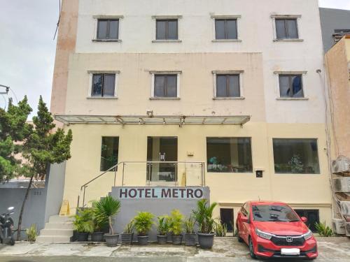 Bekasi Hotel | Metro Hotel Bekasi powered by Cocotel