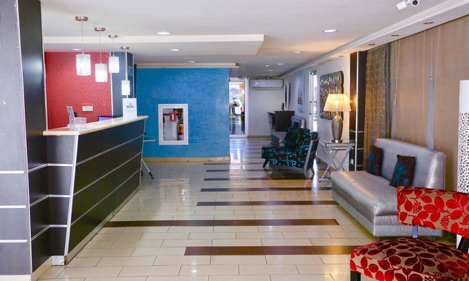 El Cangrejo Hotel | Metro Hotel Panama