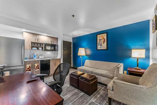 Tempe Apartment | METRO TEMPE APARTMENTS studio w two king beds
