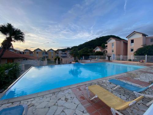 Sainte-Anne Apartment | Meublé piscine à sainte Anne