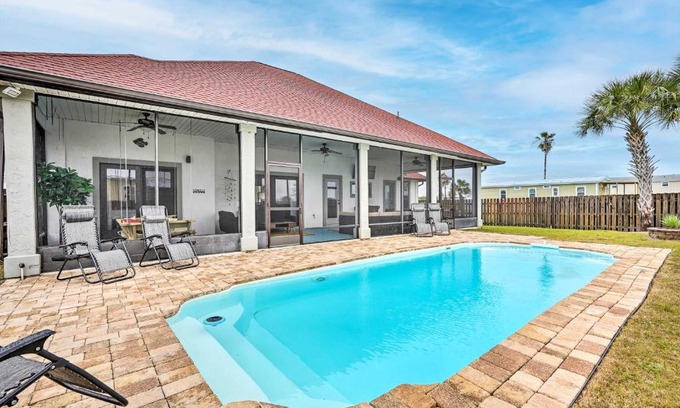 Grand Isle House | Mexico Beach Retreat with Grill and Private Pool!
