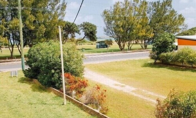 Lancelin House | Mi Casa - Spanish for my house is yours.