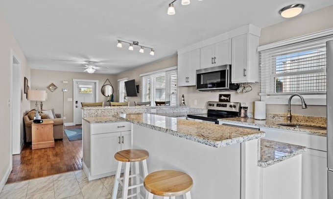 Harkers Island Condo | Mi Faro 2 Bedroom Duplex by RedAwning
