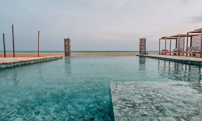 Aneho Hotel | MIADJOE BEACH RESORT