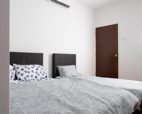 Tanjung Bungah Hotel | Miami Beach Hotel