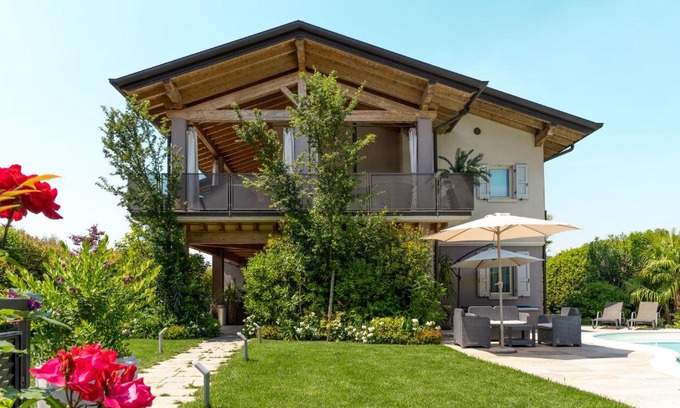 Lonato del Garda Bed & Breakfast | Michela BB & Relais