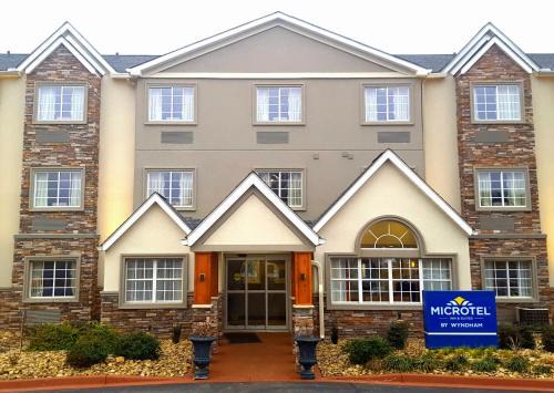 Greenville - Spartanburg Hotel | Microtel Inn & Suites - Greenville