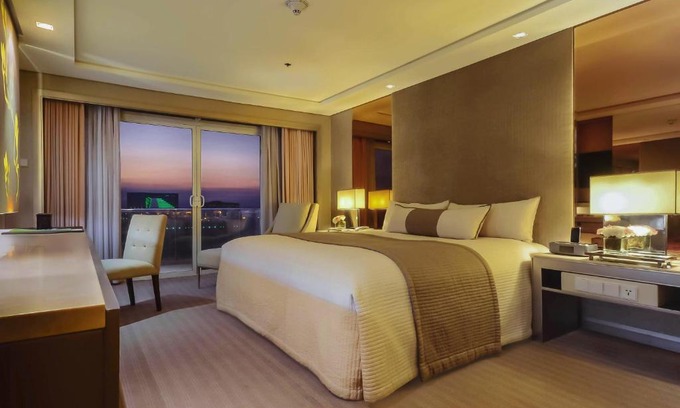 Barangay 76 Hotel | Midas Hotel and Casino