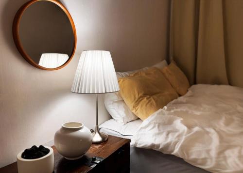Bongcheon-dong Apartment | Middle of Hongdae and Gangnam with green line