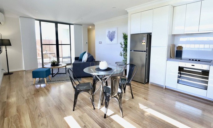 Midland Apartment | Midland Urban Gem sleeps 4