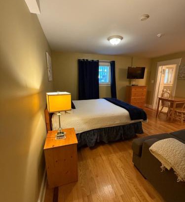 Waterford Valley Apartment | Midstream Manor Unit 1, Studio