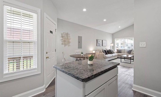 Gastonia House | MidTerm Stay in Gastonia! Newer Construction w/ King Bed!