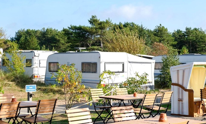 Steenodde RV Rental | Mietwohnwagen - Dünencamping Amrum