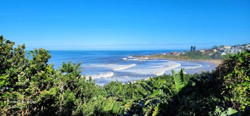 Port Edward Apartment | Milkwood Lodge 12 - Sleeps 8