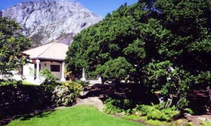 Voelklip Bed & Breakfast | Milkwood Lodge - Hermanus