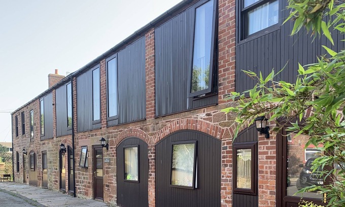 Wigton Cottage | MILLERS COTTAGE, character holiday cottage, with a garden in Wigton