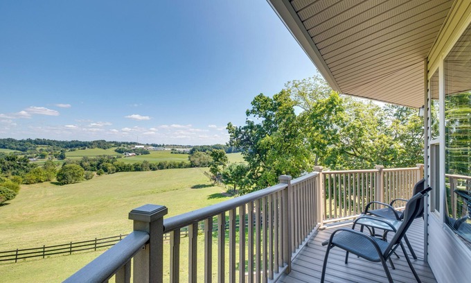 Millersburg Apartment | Millersburg Getaway w/Amish Country Views!