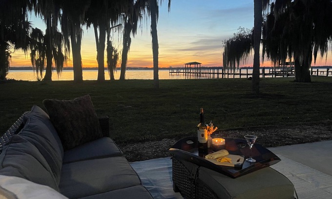 Palatka House | Million dollar riverfront views - Large updated 2 acre retreat family getaway.