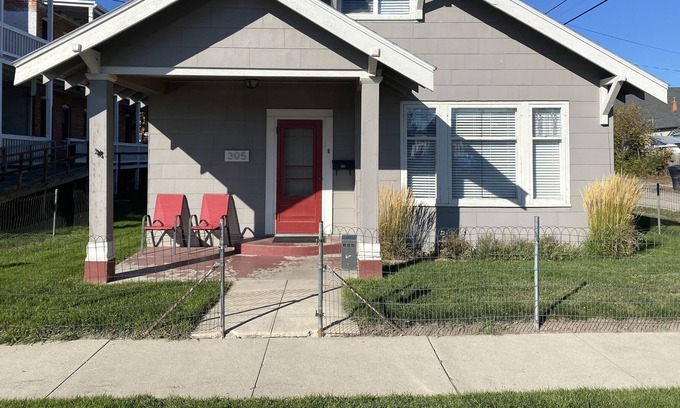 Deer Lodge House | Milwaukee Road House - OLD Acct