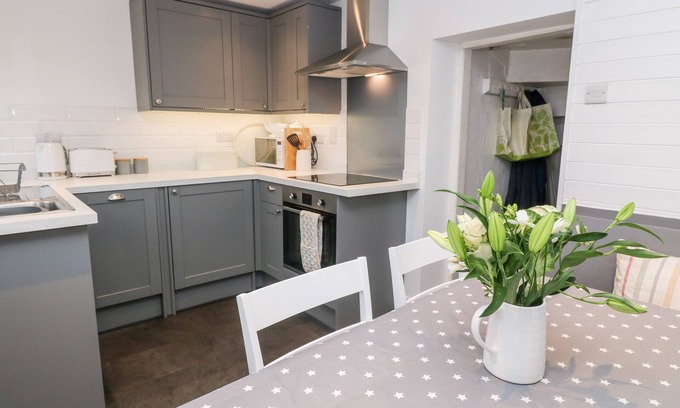 Penzance Cottage | Miners Cottage