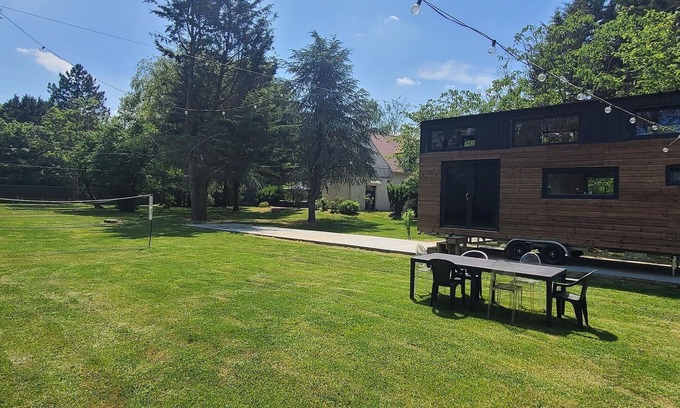 Pontault-Combault House | Mini Maison Tiny House 6 Pers sur Jardin de 3800m2 Avec Jacuzzi