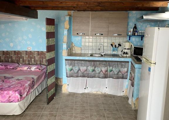 Nebida House | Mini Ottema