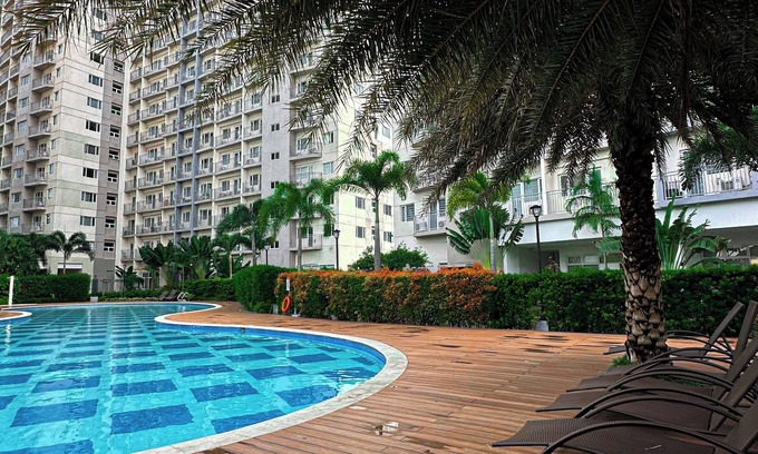 Las Pinas Condo | Minimalist Japandi Haven: Escape to Simplicity and Serenity in Naturen