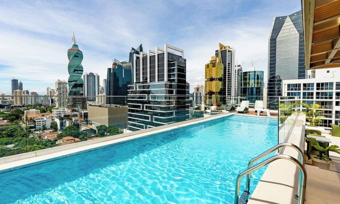 Obarrio Apartment | Minimalist Muse Downtown Panama
