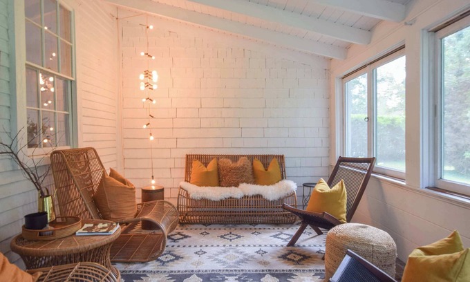 Cummaquid House | Mins to Beach, Barnstable Village, New Kitchen!