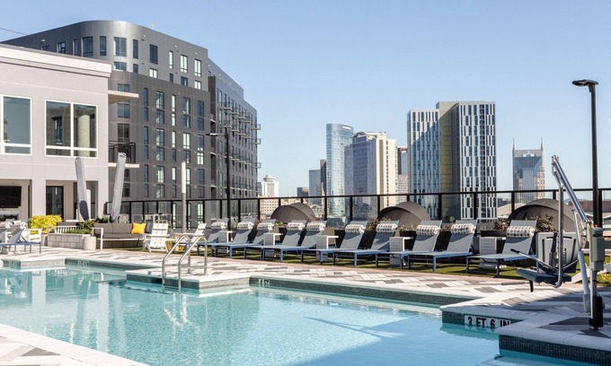 The Gulch Apartment | Mint House Nashville – The Gulch – Division St