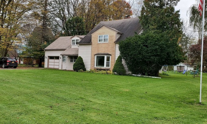 Odessa House | MINUTES FROM WATKINS GLEN COME VISIT THE ODESSA OASIS. Spacious home!