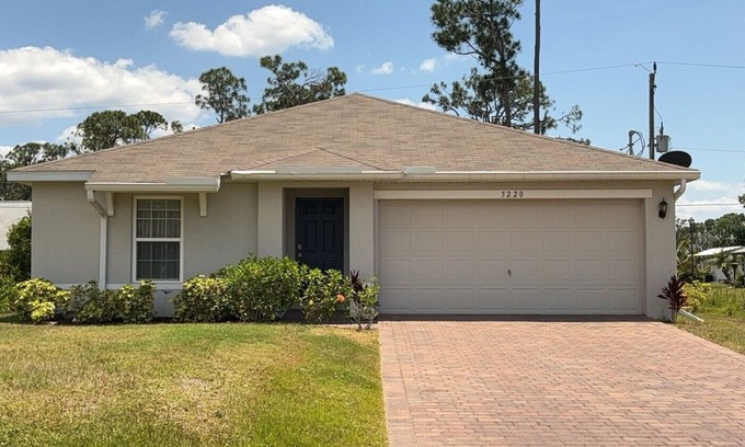 Gulf Cove House | Minutes from World Class Tarpon Fishing and Beaches on Boca Grande